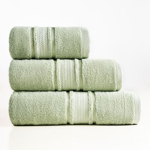 Solid dyed viscose